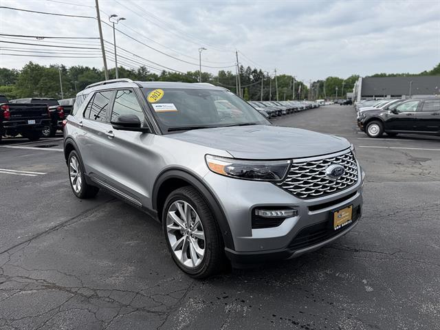 2021 Ford Explorer - $31,990