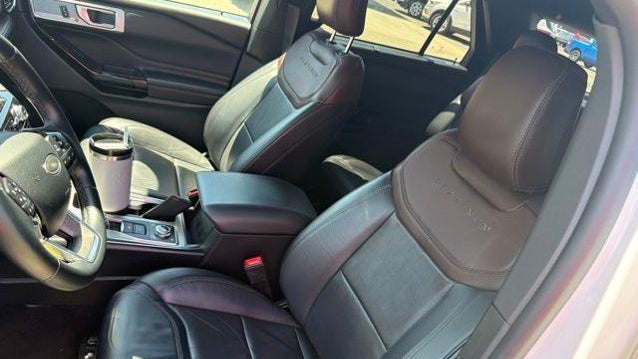 2021 Ford Explorer Platinum