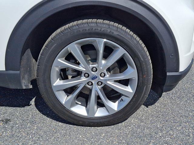 2021 Ford Explorer - $25,479