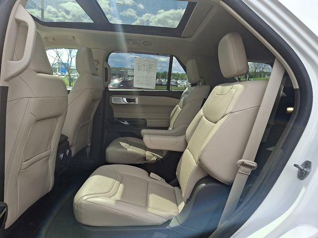2021 Ford Explorer - $25,479