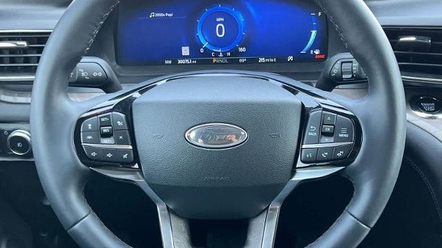 2023 Ford Explorer Platinum