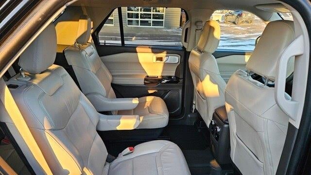 2023 Ford Explorer Platinum