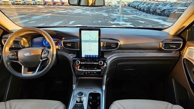 2023 Ford Explorer Platinum