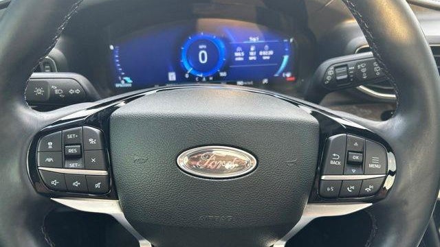 2023 Ford Explorer Platinum