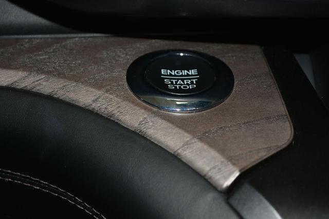 2020 Ford Explorer - $25,995