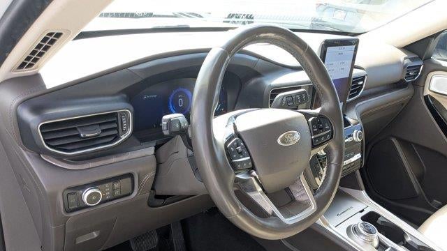 2023 Ford Explorer Platinum
