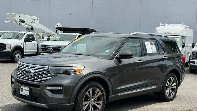 2020 Ford Explorer Platinum