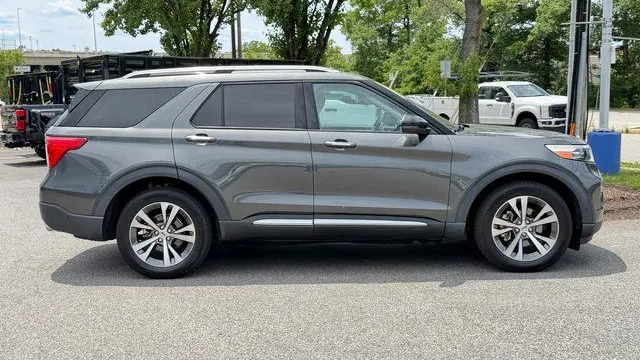 2020 Ford Explorer Platinum