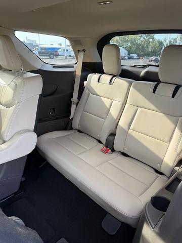 2020 Ford Explorer - $18,700