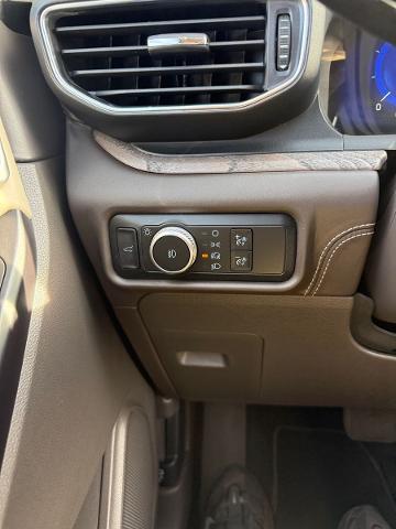 2020 Ford Explorer - $18,700