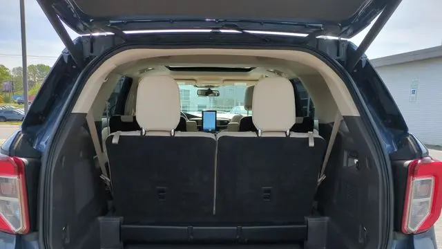 2021 Ford Explorer Platinum