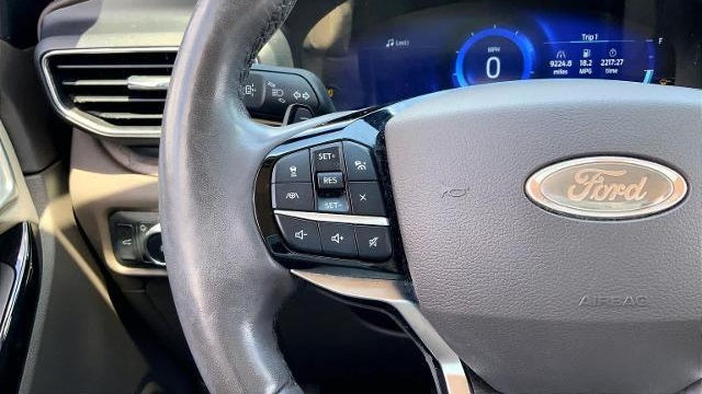 2021 Ford Explorer Platinum