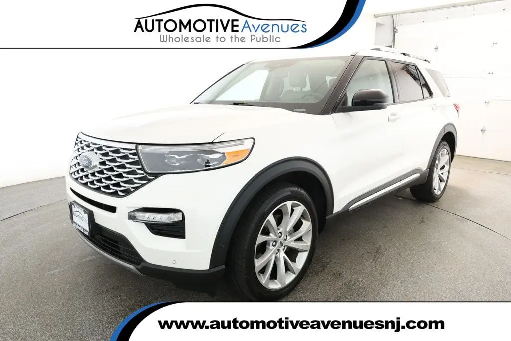 2022 Ford Explorer - $27,495