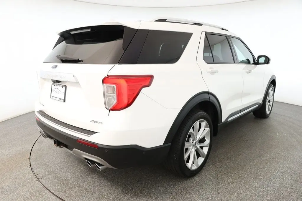 2022 Ford Explorer - $27,495