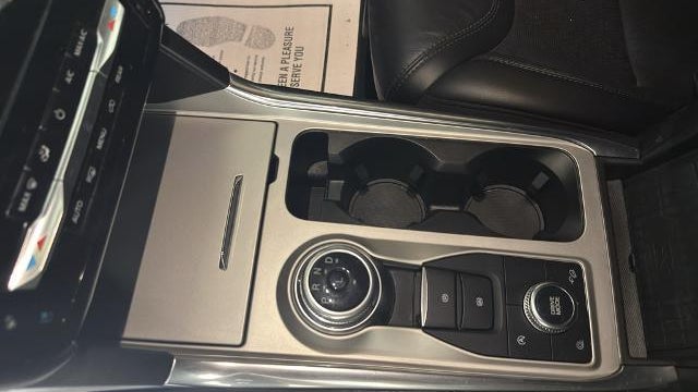 2024 Ford Explorer Platinum