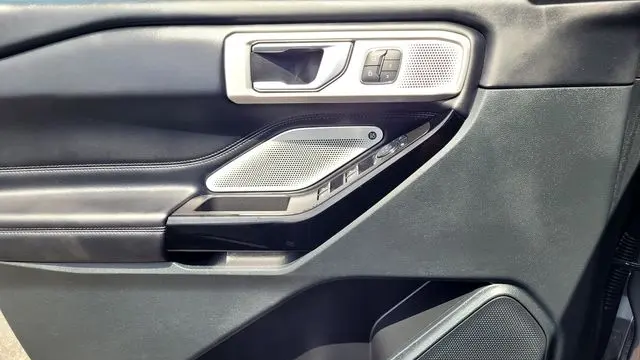 2024 Ford Explorer Platinum