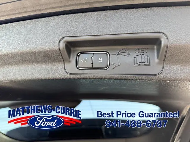 2020 Ford Explorer - $25,698