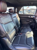 2020 Explorer Thumbnail 18