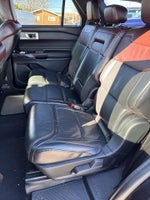 2020 Explorer Thumbnail 22