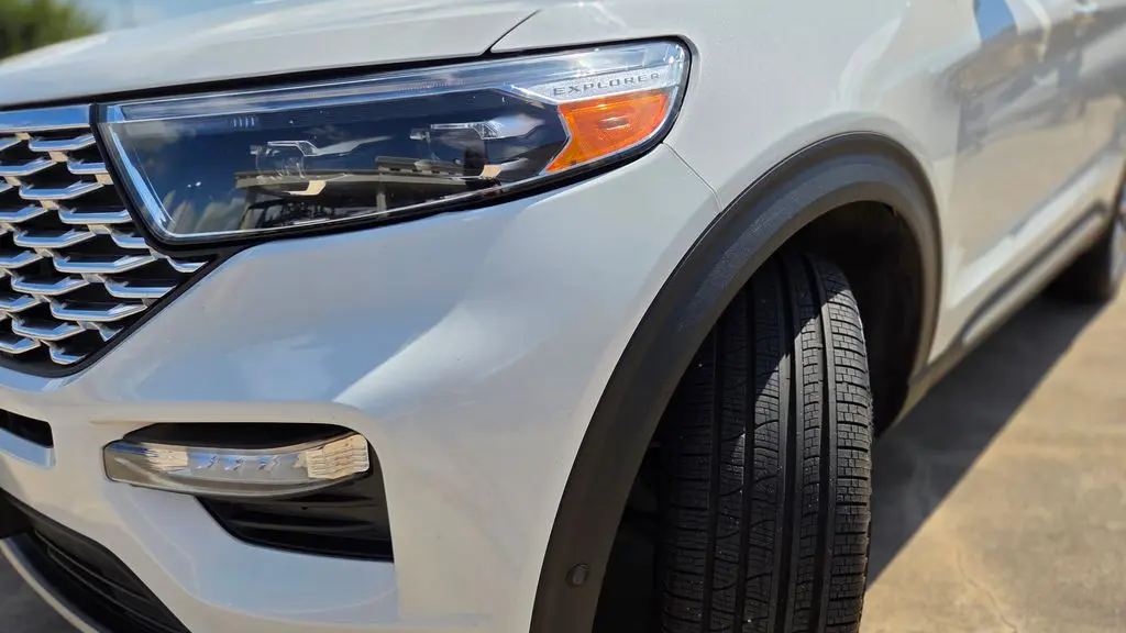 2023 Ford Explorer Platinum