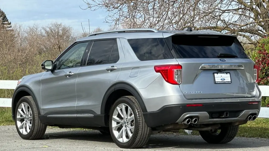 2023 Ford Explorer Platinum