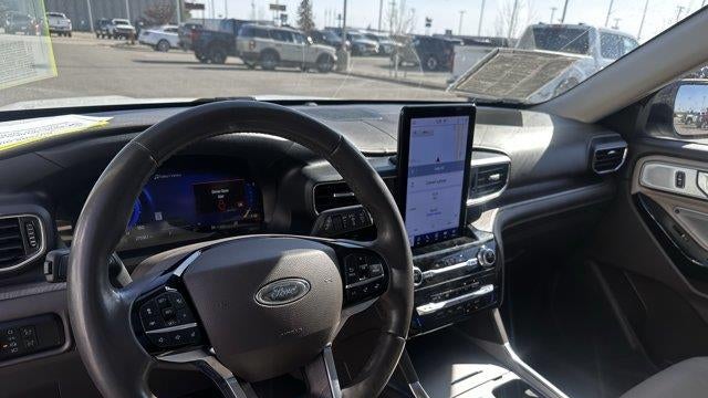 2023 Ford Explorer Platinum