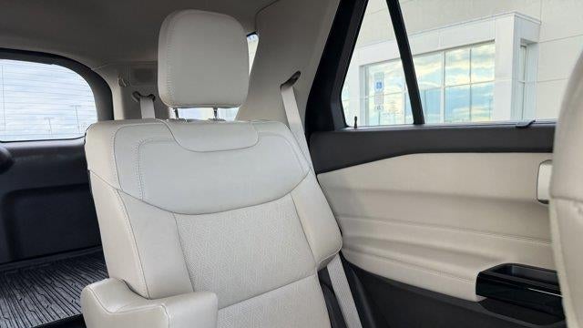 2023 Ford Explorer Platinum