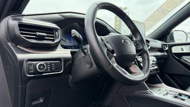 2024 Ford Explorer Platinum