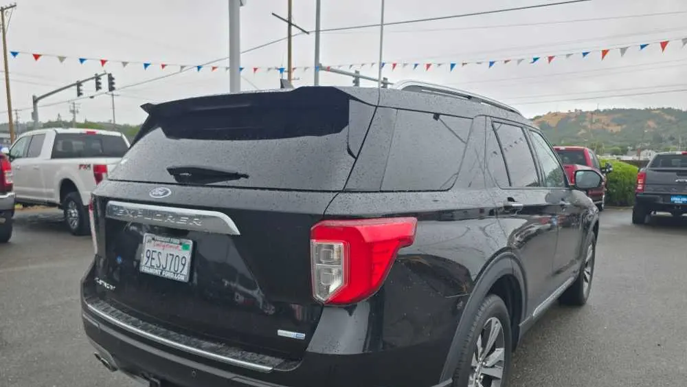 2020 Ford Explorer Platinum