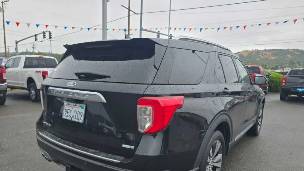 2020 Ford Explorer Platinum