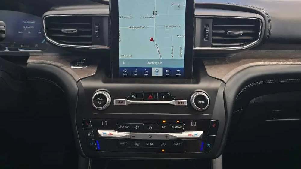 2020 Ford Explorer Platinum