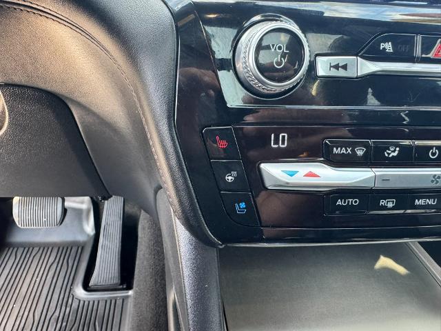 2021 Ford Explorer - $34,989
