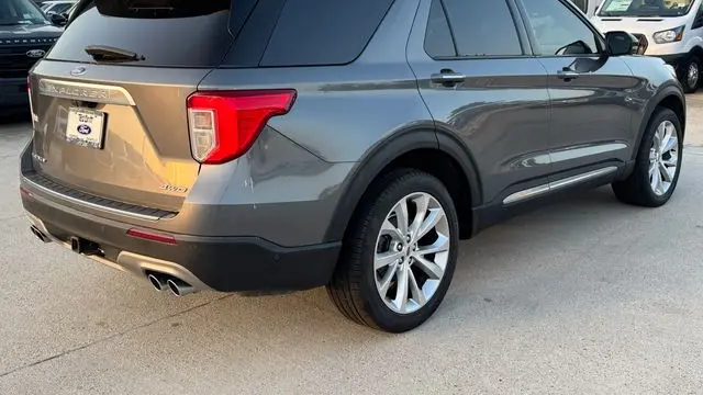 2022 Ford Explorer Platinum