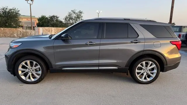 2022 Ford Explorer Platinum