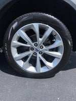 2022 Explorer Thumbnail 28