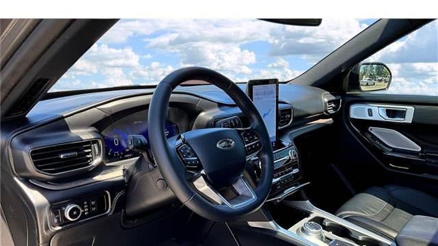 2023 Ford Explorer Platinum