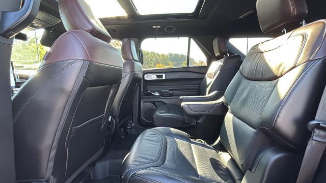 2023 Ford Explorer - $39,977