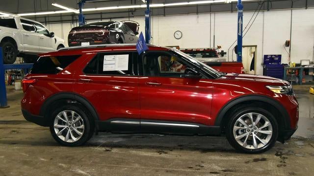 2023 Ford Explorer Platinum