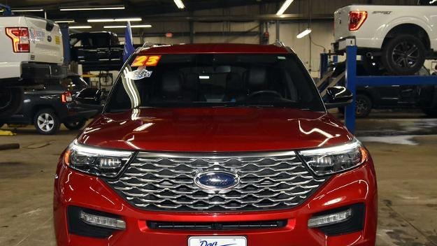 2023 Ford Explorer Platinum