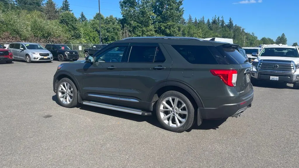 2023 Ford Explorer Platinum