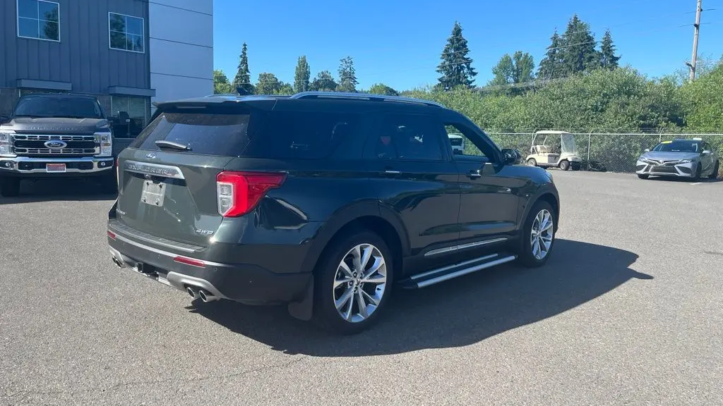 2023 Ford Explorer Platinum
