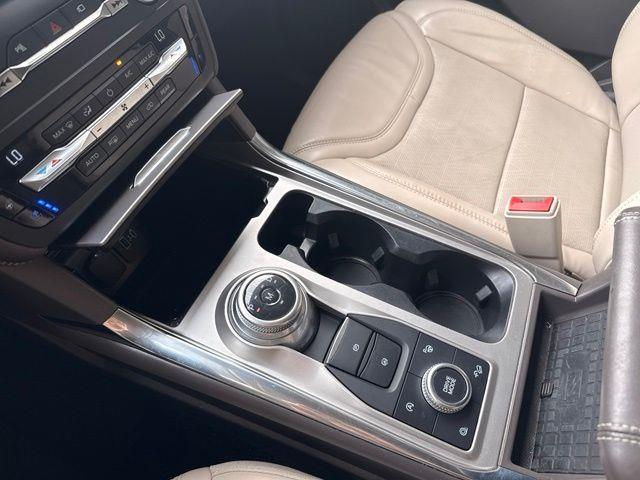2020 Ford Explorer - $25,967