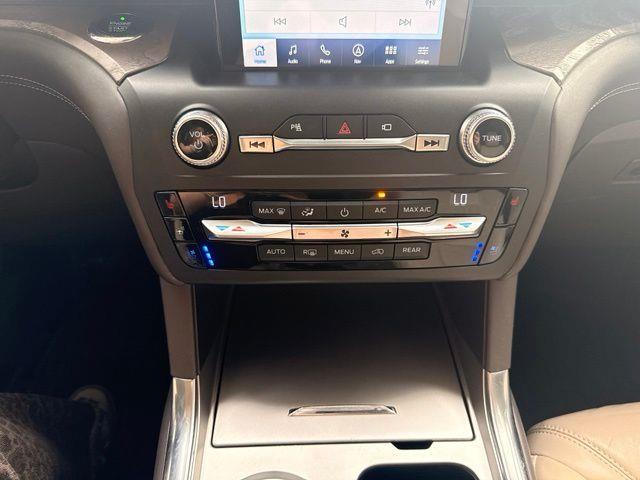 2020 Ford Explorer - $25,967