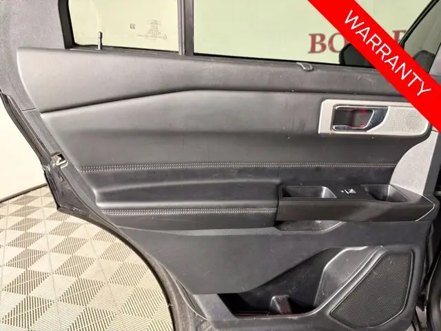 2020 Ford Explorer - $22,000