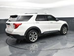 2020 Explorer Thumbnail 7