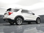2020 Explorer Thumbnail 35