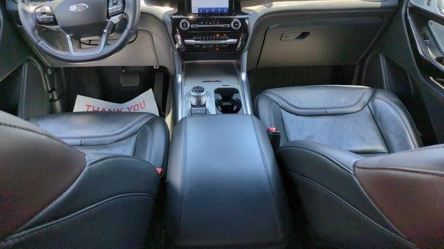 2022 Ford Explorer Platinum