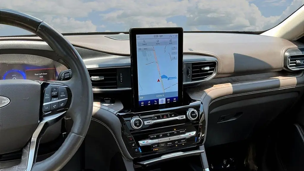 2022 Ford Explorer Platinum