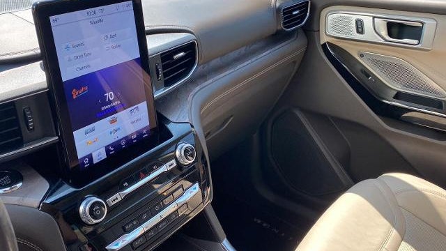 2022 Ford Explorer Platinum