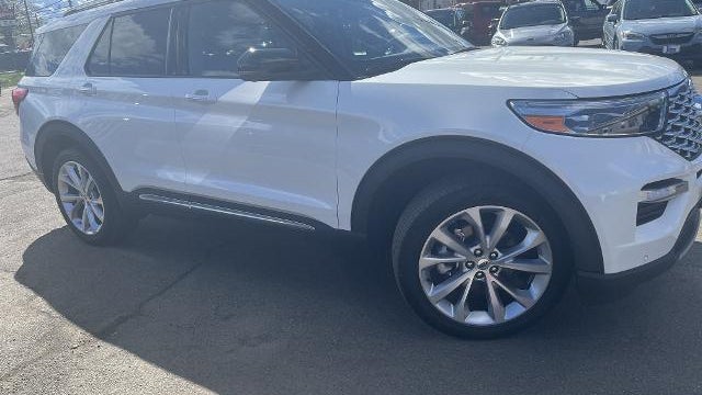 2022 Ford Explorer Platinum
